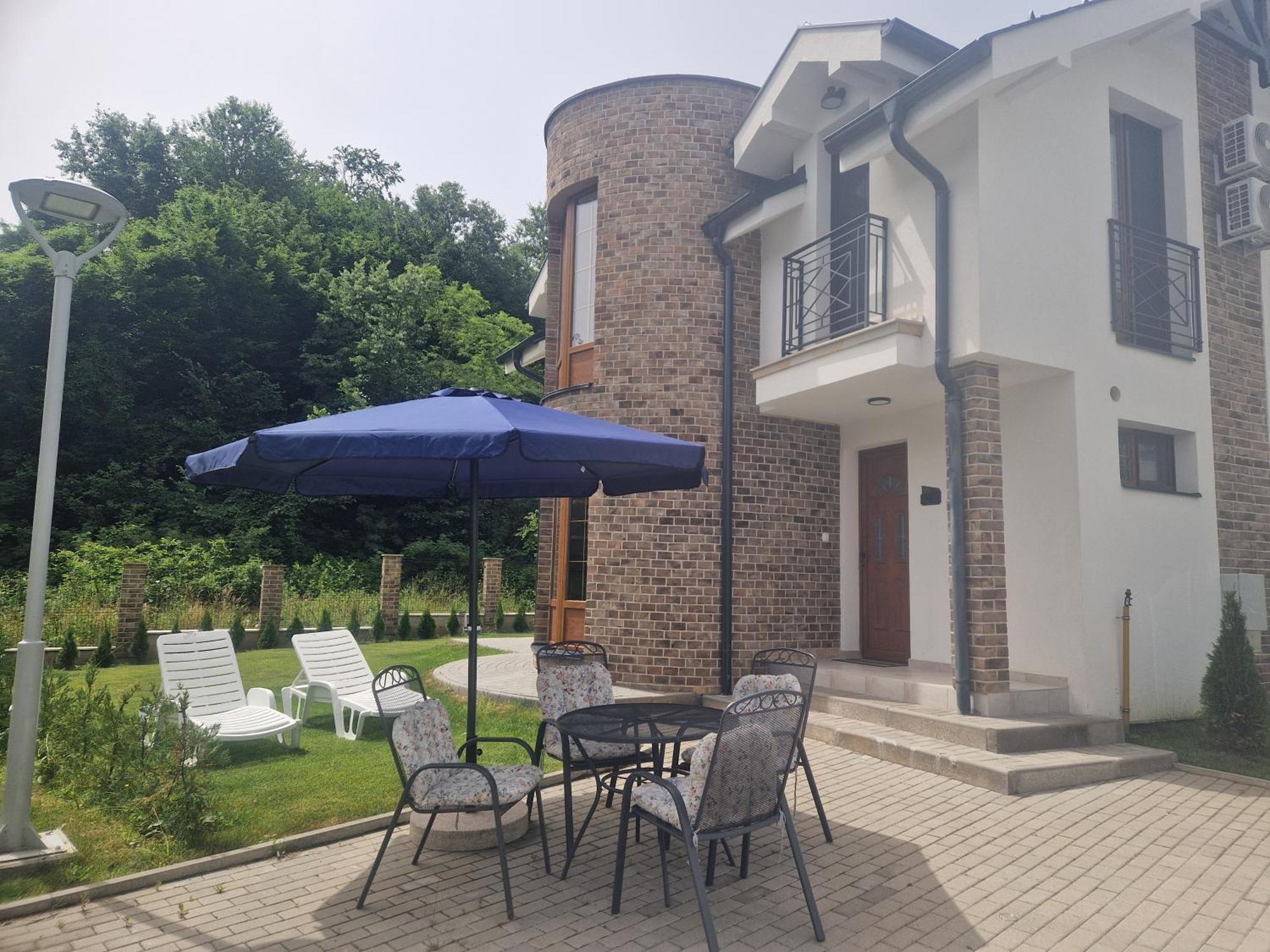 Crown House Aparthotel Vrnjacka Banja Exterior photo
